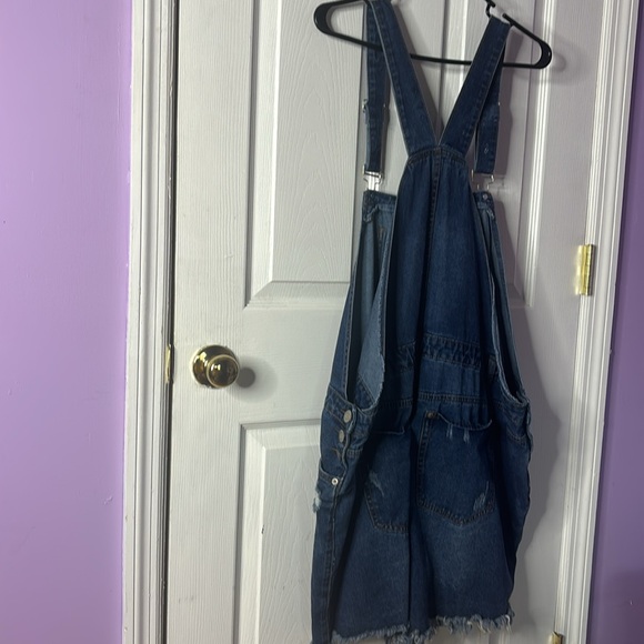 Distressed Denim Overall Shorts - Picture 8 of 12